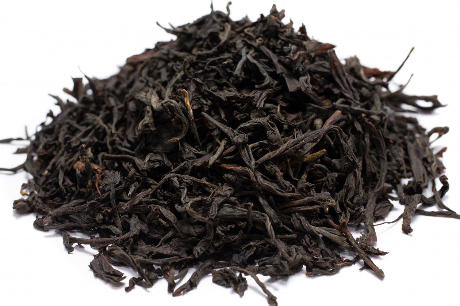 Черный чай спб. Чай той 200 гр черный крупнолистовой Индия с пиалой. Кенийский чёрный чай. Сяо Чжун чай. Чай крупнолистовой черный.